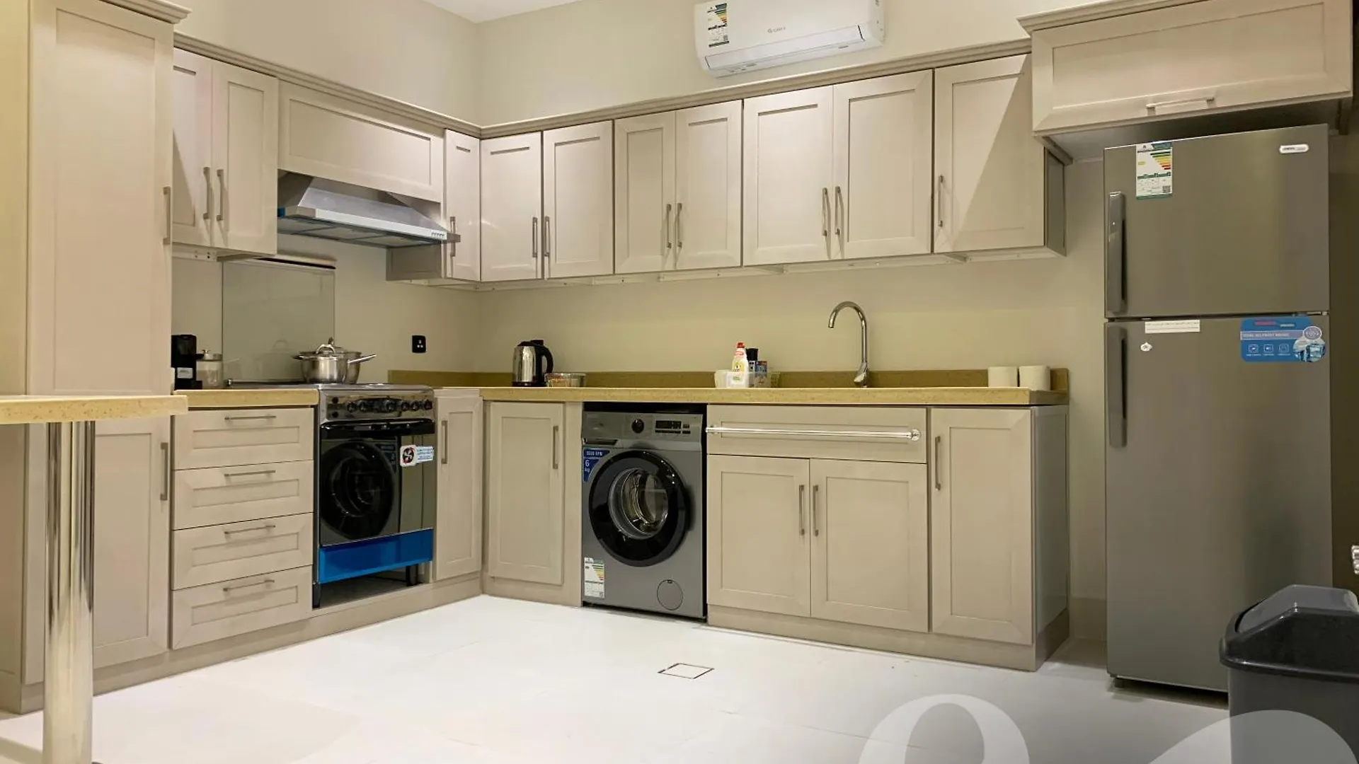 Kease Tawun B3-1 Royal Touch Ag72 Apartment Riyadh